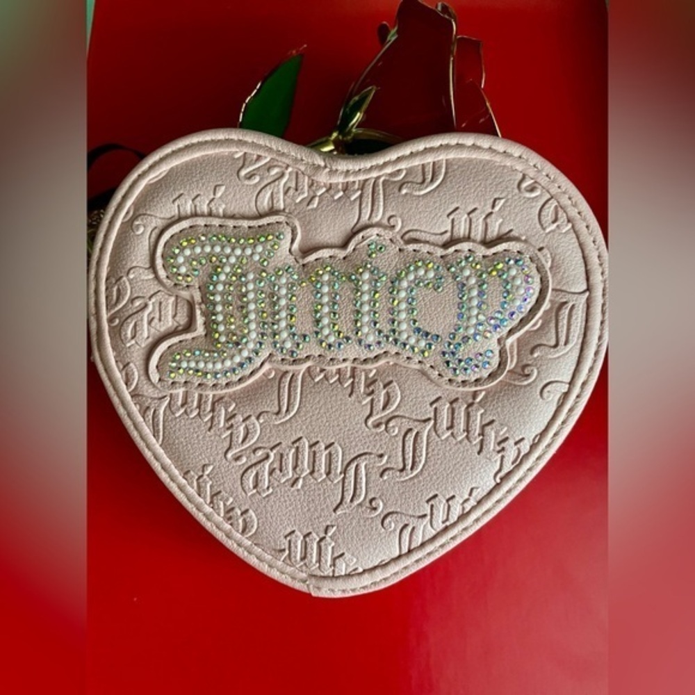 Juicy Couture Wallet,Juicy Couture Pink Heart Wristlet